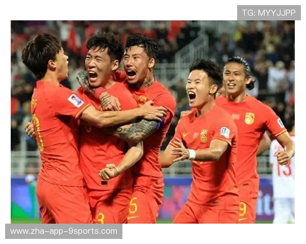 球迷盼国足涅槃，扬帆再起